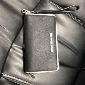 Michael Kors Wristlet